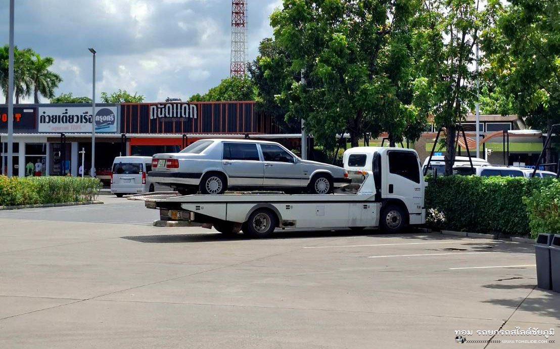 รถเก๋งวอลโว่ กทม ➤ ชัยภูมิ