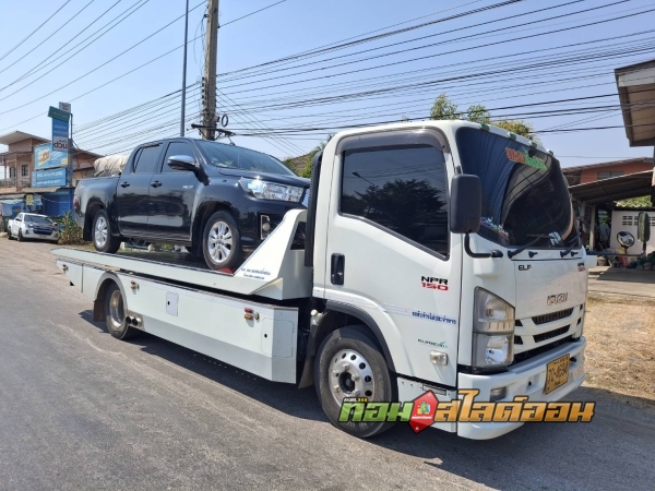 4 ประตู Toyota revo สี่แยกกุดลาลม ➤ อู่ปัญญาการช่าง